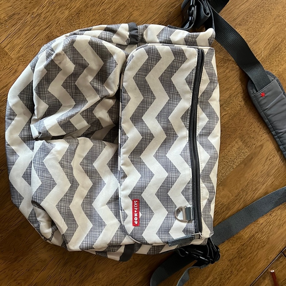 Skip hop chevron diaper bag